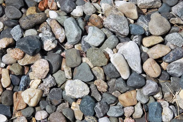 Glacial gravel (Pleistocene; near Creighton, Nebraska, USA) 4