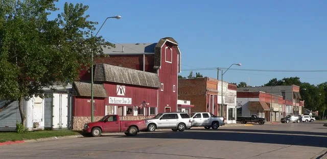 Downtown Fairfield, Nebraska : west side of D Street, looking northwest from about 3rd Street.