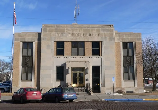 City hall in Holdrege, Nebraska , seen from the west. The Art Deco building was designed by architects John Latenser & Sons, and built in 1939. It is located at the northeast corn...