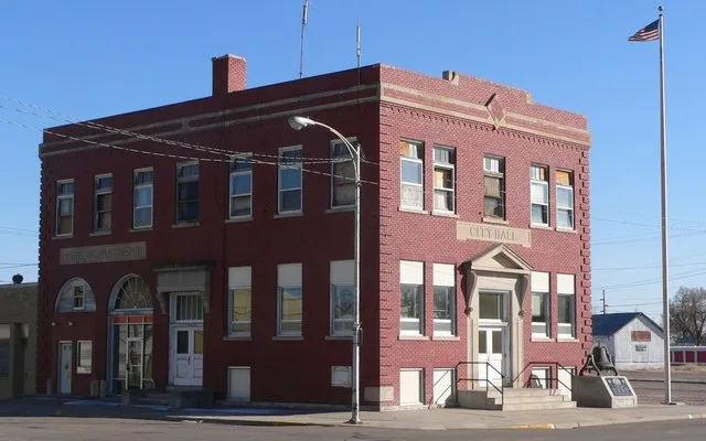 Mitchell, Nebraska city hall, seen from the northwest.