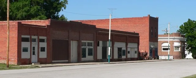 Downtown Oak, Nebraska : north side of Maple Street.