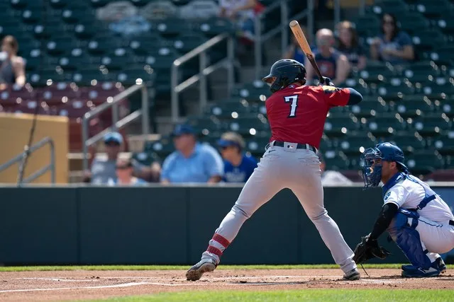 Spencer Torkelson hitting