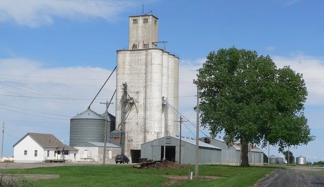 Grain elevator at northeastern edge of Virginia, Nebraska.