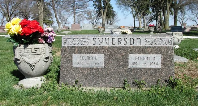 Wahoo, Nebraska - Sunrise Cemetery