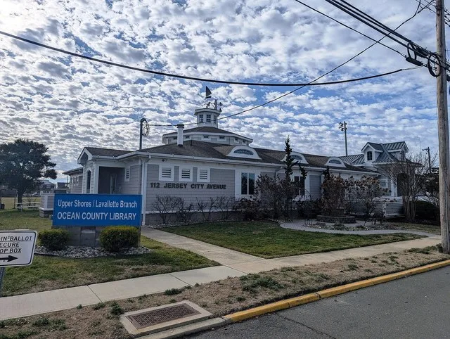 Photo of the Upper Shores / Lavallette Branch of the Ocean County Library in Lavallette , New Jersey . Photo taken from Jersey City Avenue looking southwest.