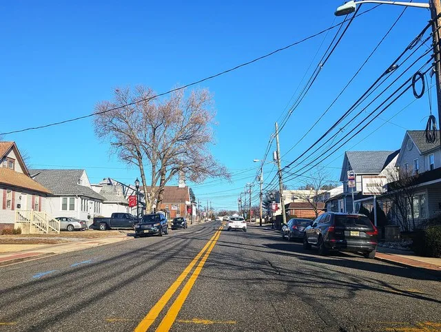 Photo of northbound County Route 551 Spur (West Kings Highway) in Mount Ephraim , New Jersey . Photo taken looking east-northeast between Center Avenue and James Street.