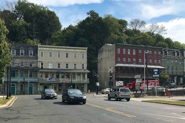 The Union Square in Phillipsburg, New Jersey .