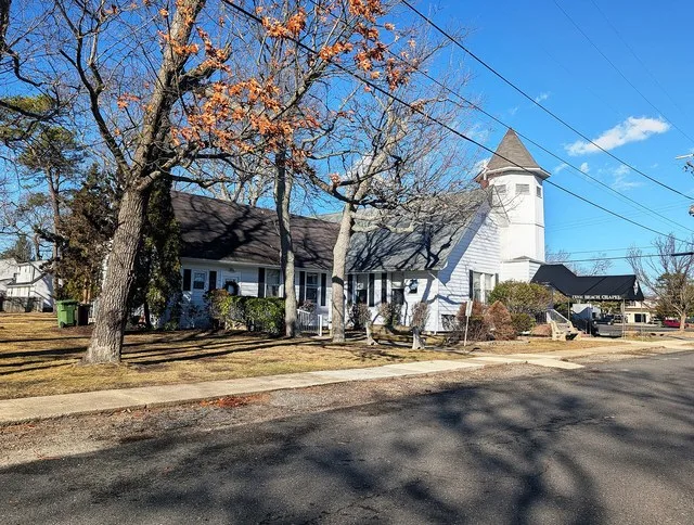 Photo of Pine Beach Chapel in Pine Beach , New Jersey . Photo taken from Hillside Avenue looking north-northwest.