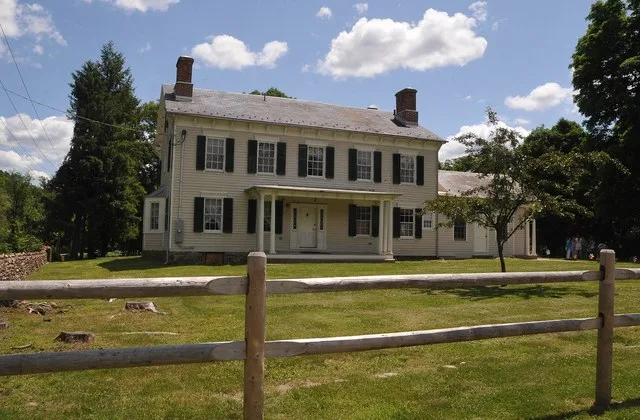 SIMON VAN NESS BOUGHT THE PROPERTY AROUND 1816 AND THE HOUSEHE BUILT WAS SUBSEQUENTLY ENLARGED BY FUTURE GENERATIONS OF VAN NESS. IN 1868 GEORGE LINEN BOUGHT THE PROPERTY. LINEN W...