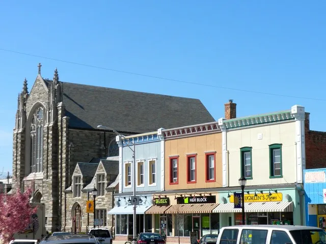Downtown Vineland, New Jersey in Cumberland County. Nice old downtown buildings on Landis Ave.