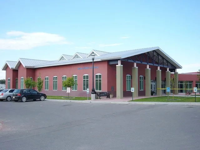 Aztec Public Library in Aztec, New Mexico. Built in 2005.