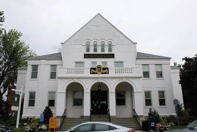 Eugene J. Murray Village Hall in Rockville Centre, New York .