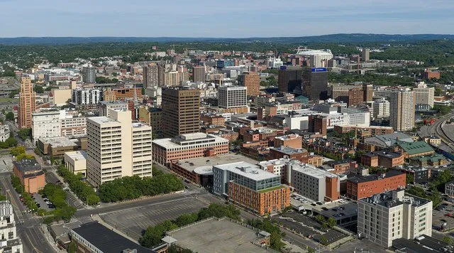 Skyline of downtown Syracuse, New York. With a metro-population of 662,057, it's the 5th-most populated city in New York state.