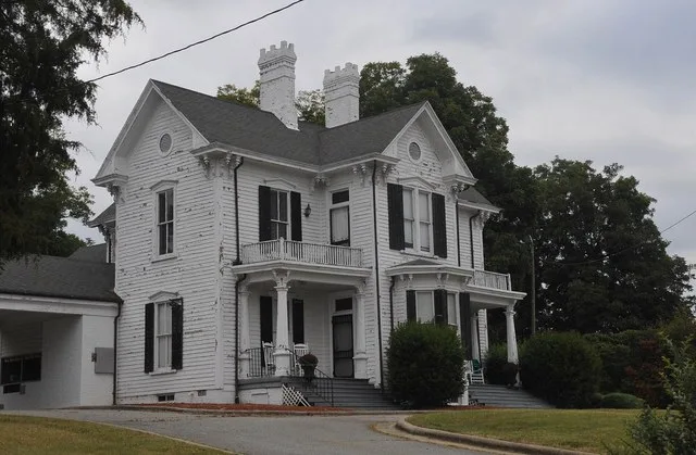 ; 1880 VICTORIAN ITALIANATE
