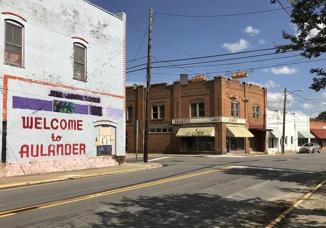 Downtown Aulander