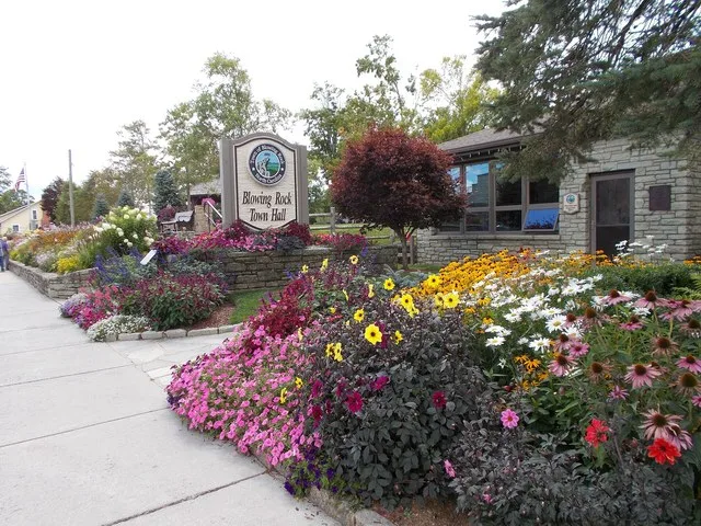 This is the Blowing Rock Town Hall in Downtown Blowing Rock, North Carolina