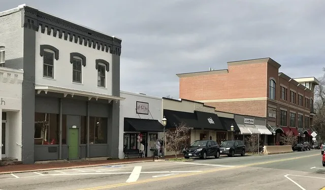 North Williamson Avenue in downtown Elon, North Carolina