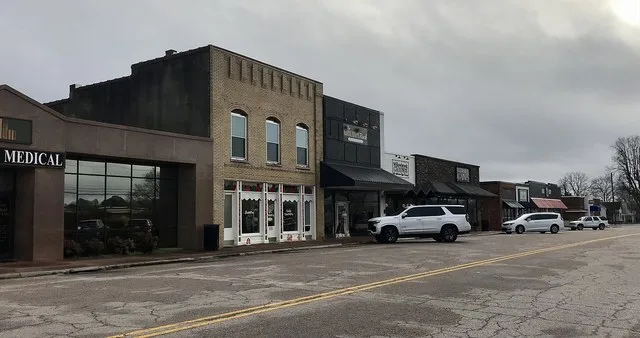 Central Avenue in Landis