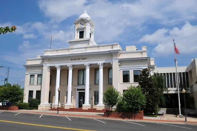Davie County Courthouse, Courthouse Sq. Mocksville