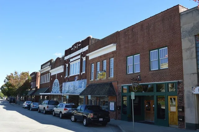 Buildings on the southeastern side of Main Street on the courthouse square in downtown Roxboro , North Carolina , United States . This block is part of the Roxboro Commercial Hist...