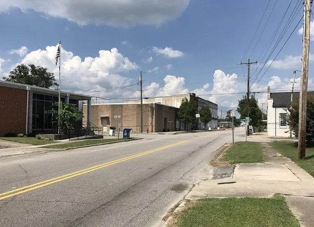 Downtown Stantonsburg; post office is left-most building