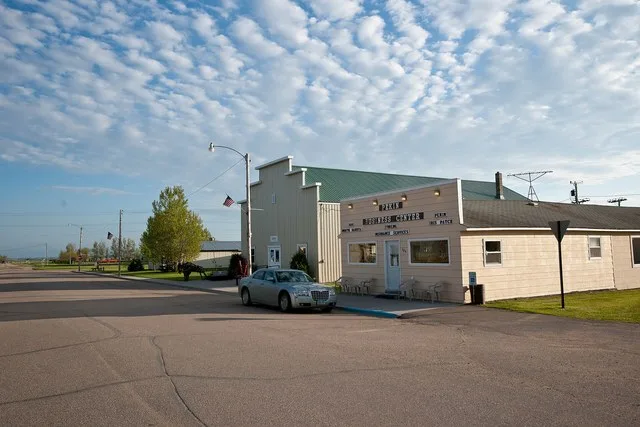 Pekin Business Center - Pekin, North Dakota
