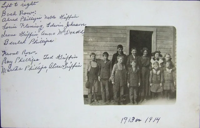 Group of children - Dickey County, North Dakota - 1913/1914