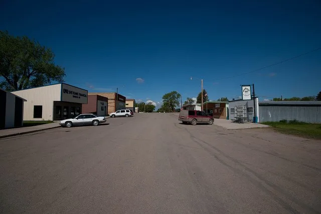 Street scene in Sharon, North Dakota