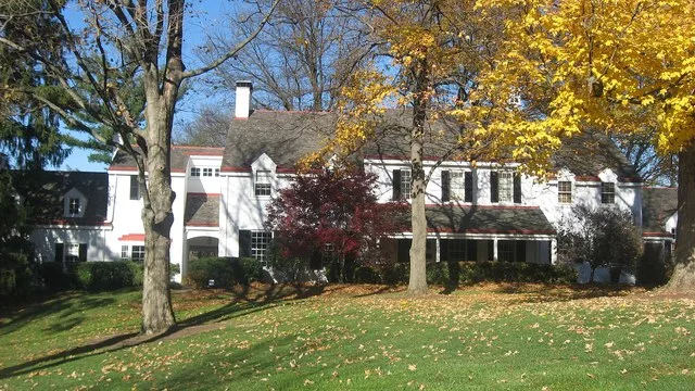 Front of the James Baxter House , located at 2930 Fair Acres Drive in Amberley , Ohio , United States . Built in 1807, it is listed on the National Register of Historic Places .