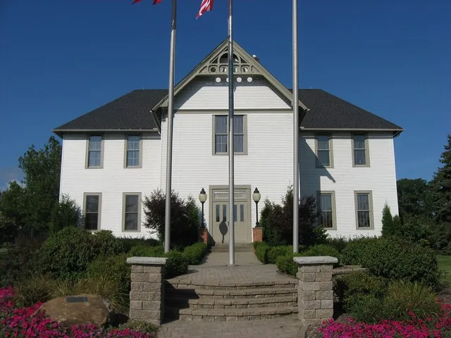 Front of the Aurora Town Hall, located at 130 S. Chillicothe Road ( State Route 146 ) at the center of the city of Aurora , Ohio , United States . Built circa 1880, the town hall...