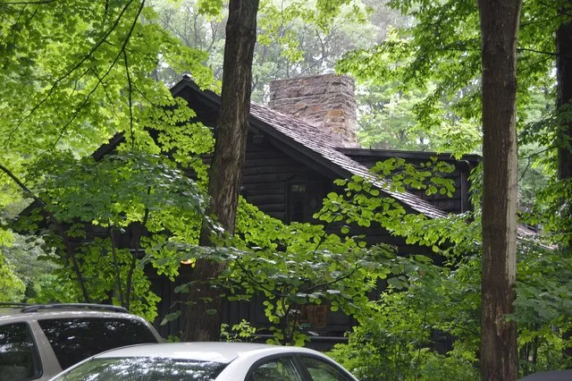 Northern end and western side of Look About Lodge , located off Miles Road in the South Chagrin Reservation of Bentleyville , Ohio , United States . Built in 1938 by the WPA, it i...