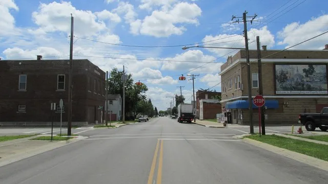 Looking south on Main Street in Bloomingburg.