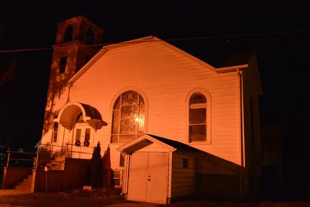 Front of the Dexter City United Methodist Church, located at the intersection of Main and Smithson Streets in Dexter City , Ohio , United States .