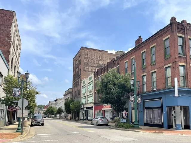East Fifth Street Historic District, downtown East Liverpool, Ohio.