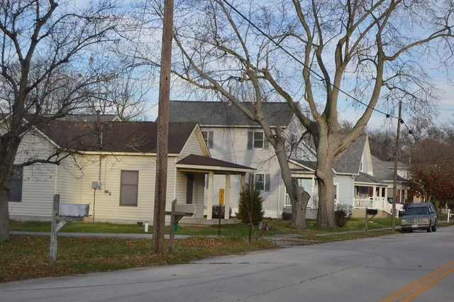 Houses on the northern side of North Street ( State Route 722 ) west of the Main Street intersection in Gordon , Ohio , United States .