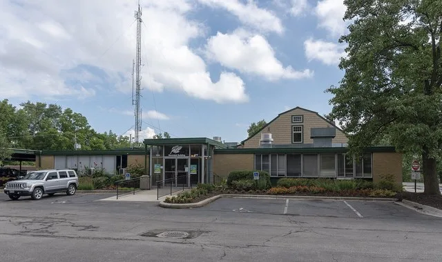 The Grandview Heights Municipal Building, headquarters of the city government. Taken on a cloudy day in late July.