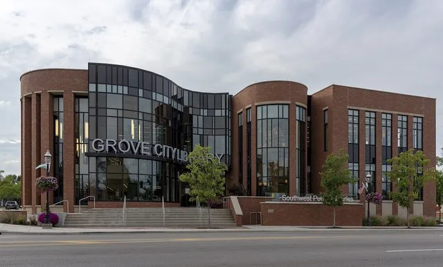 Grove City, Ohio library. Viewed looking northwest.