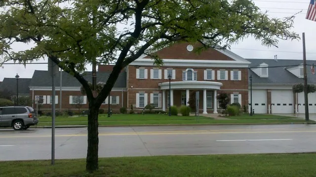 Mayfield City Hall