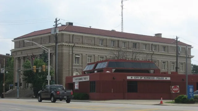 Side of City Hall in Norwood , Ohio , United States , located at 4645 Montgomery Road. Built in 1915, it is listed on the National Register of Historic Places .