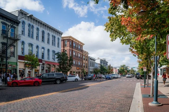 Uptown High Street, the heart of the Oxford community with locally owned restaurants, bars, and shops.