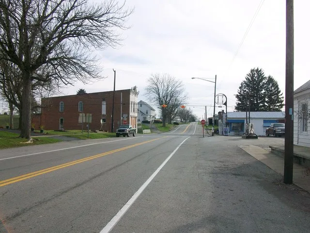 Looking south on Main Street ( Ohio Highway 41 ) in Sinking Spring, Ohio . Ohio State Route 124 turns to the left from here at the intersection; Ohio State Route 41 continues forw...