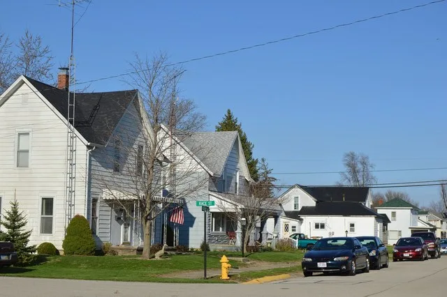 Houses on the northern side of North Street, east of the Race Street intersection, in West Manchester , Ohio , United States .