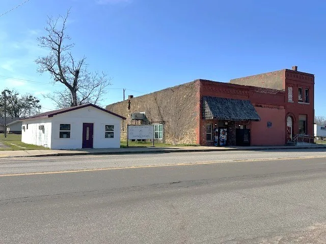 Buildings in Boynton, March of 2026