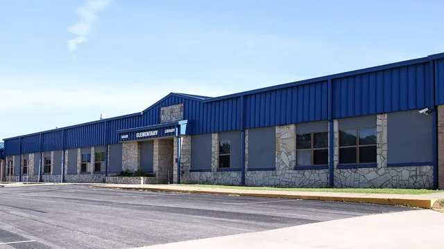 The elementary school in Dickson, Oklahoma , United States.