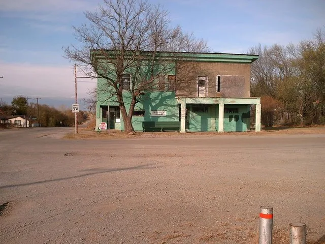 Looking north down State Highway 16 towards the Shamrock Museum in Shamrock, Oklahoma . Photo taken November 2005.