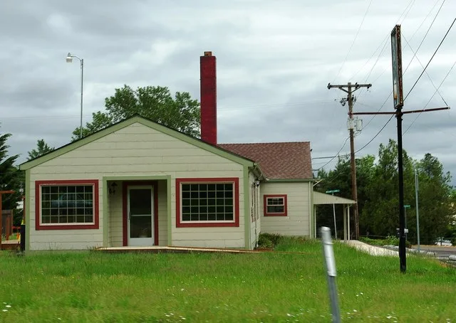 w:Adair Village, Oregon building