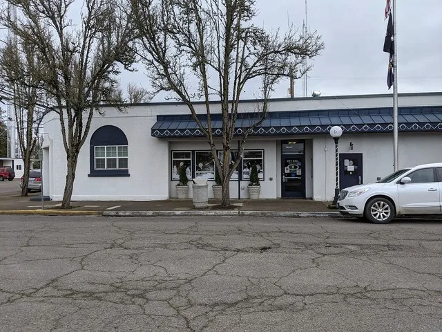 The city hall of Junction City, Oregon