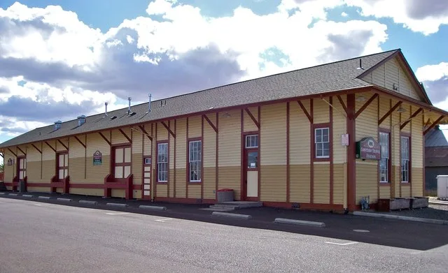 Lebanon Southern Pacific Railroad Depot in Oregon. Listed on the National Register of Historic Places.