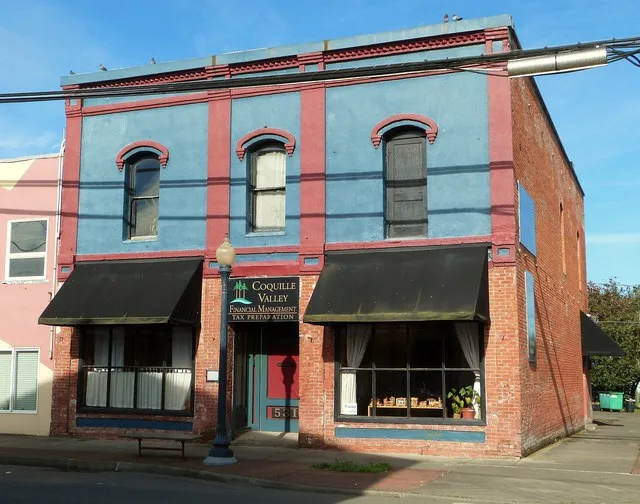 The historic A. H. Black and Company Building (built 1890), located at 531 Spruce Street in Myrtle Point , Oregon , United States , is listed on the US National Register of Histor...