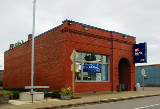 U.S. Bank branch in old brick building in St. Paul, Oregon, USA